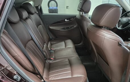 Infiniti QX50 I рестайлинг, 2016 год, 2 086 000 рублей, 16 фотография