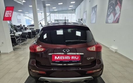 Infiniti QX50 I рестайлинг, 2016 год, 2 086 000 рублей, 6 фотография