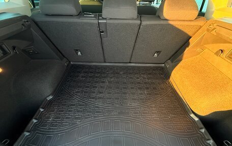 Volkswagen Tiguan II, 2019 год, 2 900 000 рублей, 7 фотография