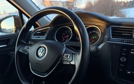 Volkswagen Tiguan II, 2019 год, 2 900 000 рублей, 13 фотография