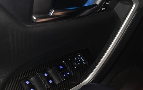 Toyota RAV4, 2020 год, 3 900 000 рублей, 9 фотография