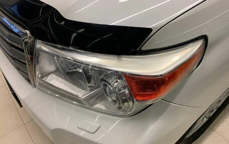 Toyota Land Cruiser 200, 2013 год, 3 810 000 рублей, 15 фотография