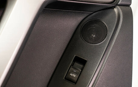 Toyota Land Cruiser Prado 150 рестайлинг 2, 2021 год, 6 488 000 рублей, 15 фотография