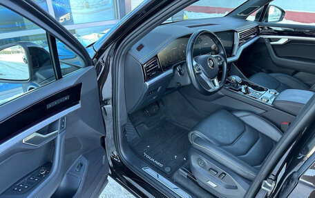 Volkswagen Touareg III, 2019 год, 6 200 000 рублей, 9 фотография