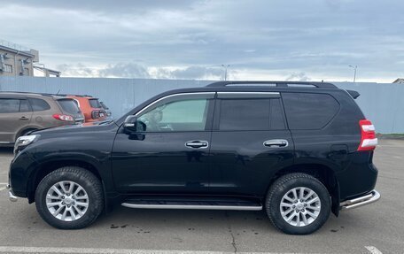 Toyota Land Cruiser Prado 150 рестайлинг 2, 2016 год, 4 800 000 рублей, 5 фотография