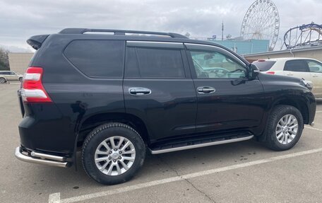 Toyota Land Cruiser Prado 150 рестайлинг 2, 2016 год, 4 800 000 рублей, 6 фотография