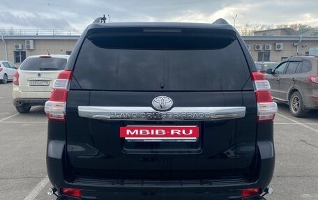 Toyota Land Cruiser Prado 150 рестайлинг 2, 2016 год, 4 800 000 рублей, 13 фотография