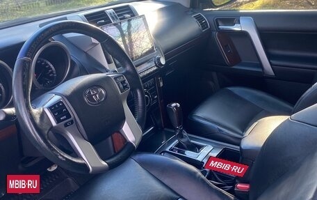 Toyota Land Cruiser Prado 150 рестайлинг 2, 2016 год, 4 800 000 рублей, 17 фотография