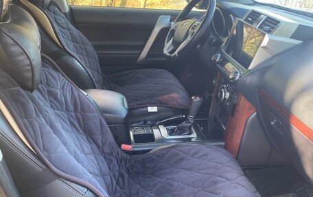 Toyota Land Cruiser Prado 150 рестайлинг 2, 2016 год, 4 800 000 рублей, 30 фотография