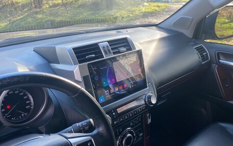 Toyota Land Cruiser Prado 150 рестайлинг 2, 2016 год, 4 800 000 рублей, 22 фотография