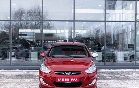 Hyundai Solaris II рестайлинг, 2011 год, 750 000 рублей, 3 фотография