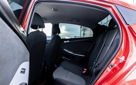 Hyundai Solaris II рестайлинг, 2011 год, 750 000 рублей, 14 фотография