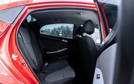 Hyundai Solaris II рестайлинг, 2011 год, 750 000 рублей, 13 фотография