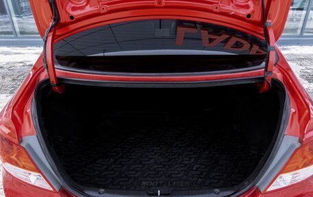 Hyundai Solaris II рестайлинг, 2011 год, 750 000 рублей, 23 фотография