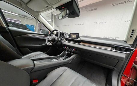 Mazda 6, 2018 год, 2 725 000 рублей, 11 фотография