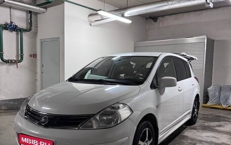 Nissan Tiida, 2012 год, 880 000 рублей, 1 фотография