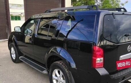 Nissan Pathfinder, 2011 год, 1 330 000 рублей, 5 фотография