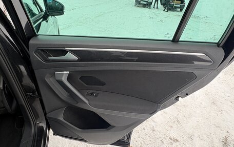 Volkswagen Tiguan II, 2021 год, 2 500 000 рублей, 12 фотография