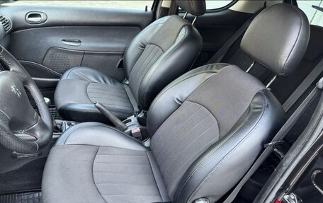 Peugeot 206, 2003 год, 500 000 рублей, 10 фотография