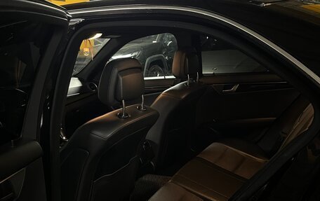 Mercedes-Benz C-Класс, 2011 год, 1 400 000 рублей, 15 фотография