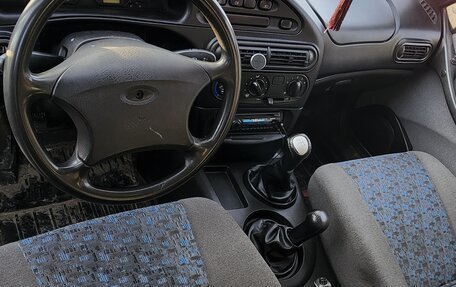 Chevrolet Niva I рестайлинг, 2005 год, 180 000 рублей, 4 фотография