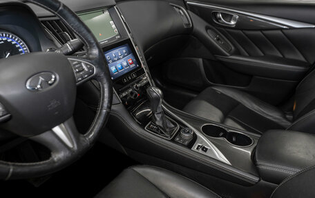 Infiniti Q50 I рестайлинг, 2014 год, 2 090 000 рублей, 13 фотография