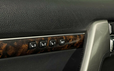 Toyota Land Cruiser 200, 2013 год, 4 297 000 рублей, 18 фотография