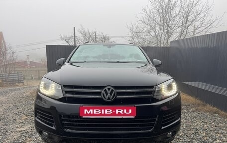 Volkswagen Touareg III, 2011 год, 2 600 000 рублей, 4 фотография