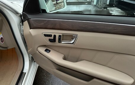 Mercedes-Benz E-Класс, 2009 год, 1 380 000 рублей, 11 фотография