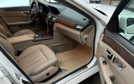 Mercedes-Benz E-Класс, 2009 год, 1 380 000 рублей, 12 фотография