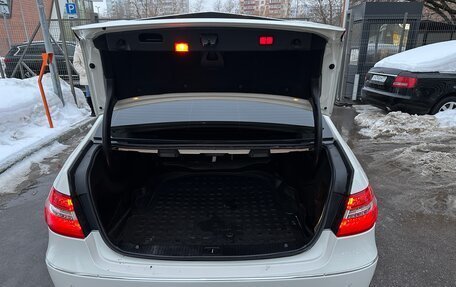 Mercedes-Benz E-Класс, 2009 год, 1 380 000 рублей, 35 фотография