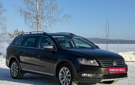 Volkswagen Passat B7, 2012 год, 1 600 000 рублей, 2 фотография