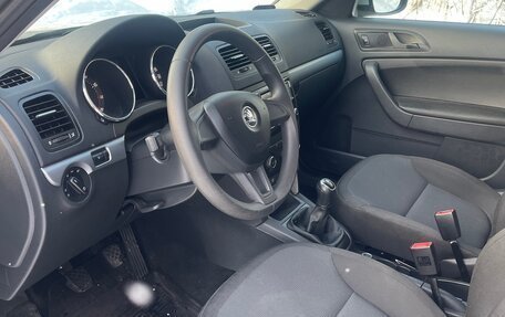 Skoda Yeti I рестайлинг, 2017 год, 1 350 000 рублей, 7 фотография