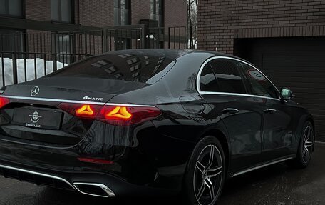 Mercedes-Benz E-Класс, 2025 год, 9 450 000 рублей, 3 фотография