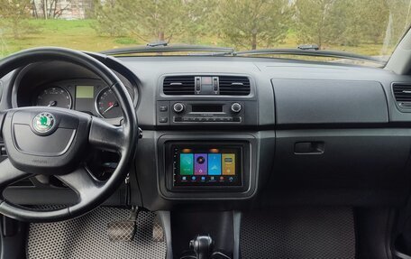 Skoda Fabia II, 2010 год, 599 000 рублей, 8 фотография