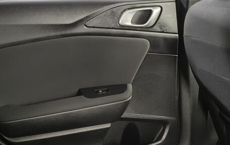 KIA cee'd III, 2022 год, 1 890 000 рублей, 18 фотография