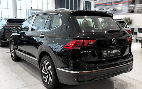 Volkswagen Tiguan II, 2025 год, 3 885 000 рублей, 8 фотография