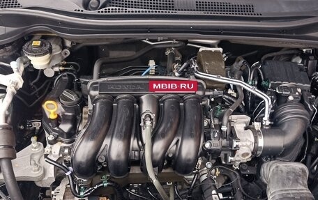 Honda Vezel, 2019 год, 2 100 000 рублей, 30 фотография