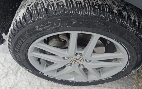 Honda Vezel, 2019 год, 2 100 000 рублей, 34 фотография