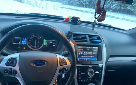 Ford Explorer VI, 2013 год, 1 500 000 рублей, 10 фотография