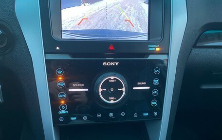 Ford Explorer VI, 2013 год, 1 500 000 рублей, 13 фотография