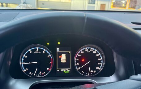 Toyota RAV4, 2019 год, 3 200 000 рублей, 10 фотография