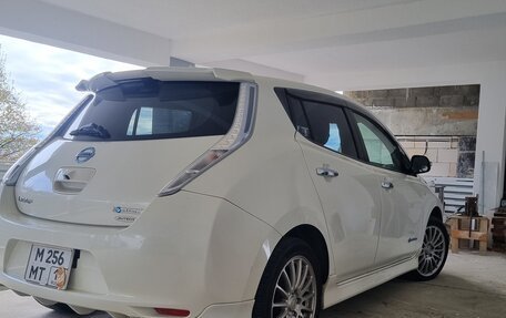 Nissan Leaf I, 2014 год, 830 000 рублей, 4 фотография
