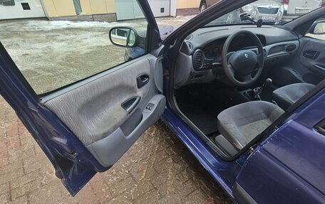 Renault Megane II, 2001 год, 210 000 рублей, 6 фотография