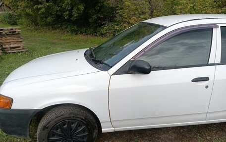 Nissan AD II, 2002 год, 325 000 рублей, 2 фотография