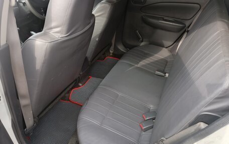 Nissan AD II, 2002 год, 325 000 рублей, 10 фотография