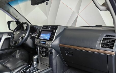 Toyota Land Cruiser Prado 150 рестайлинг 2, 2018 год, 5 450 000 рублей, 13 фотография