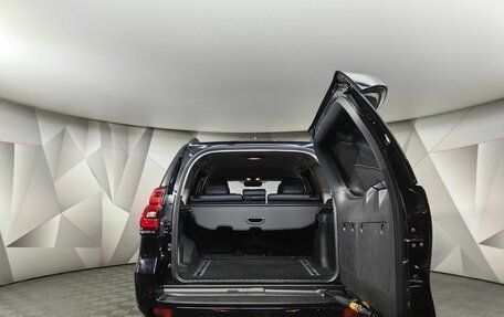 Toyota Land Cruiser Prado 150 рестайлинг 2, 2018 год, 5 450 000 рублей, 12 фотография