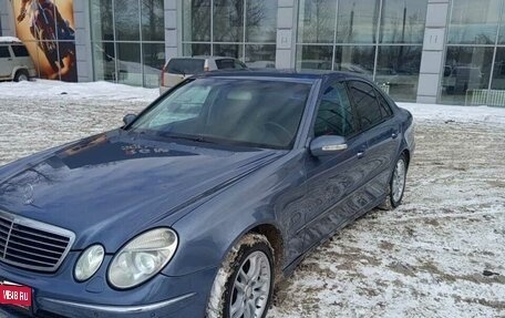 Mercedes-Benz E-Класс, 2003 год, 670 000 рублей, 1 фотография
