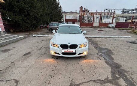BMW 3 серия, 2010 год, 950 000 рублей, 6 фотография